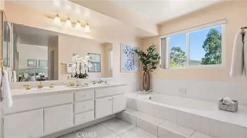 Bath - 830 Coldstream Ct, Diamond Bar, CA 91765 photo 2 of 3