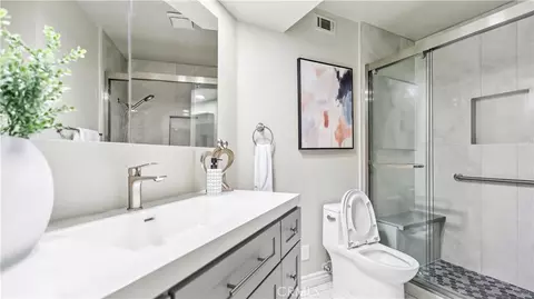 Bath - 830 Coldstream Ct, Diamond Bar, CA 91765 photo 1 of 3