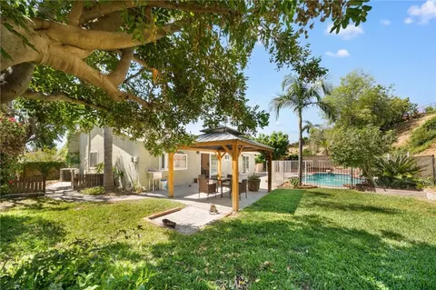 Exterior - 535 San Roque Dr, Walnut, CA 91789 photo 2 of 2