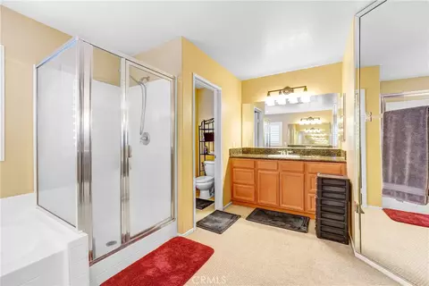 Bath - 43903 Spring, Lancaster, CA 93536 photo 3 of 3