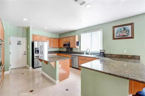 Kitchen - 43903 Spring, Lancaster, CA 93536 photo 1 of 2
