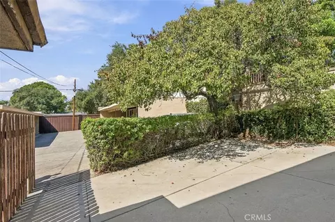 Exterior - 1677 N N Lk, Pasadena, CA 91104 photo 6 of 8