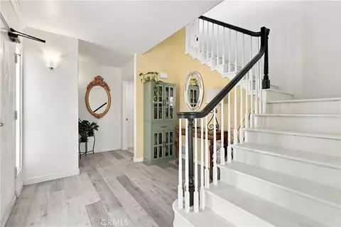 Entry Way - 3255 Ditch, Simi Valley, CA 93063 photo 2 of 4