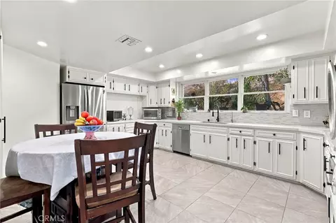 Kitchen - 3255 Ditch, Simi Valley, CA 93063 photo 1 of 4