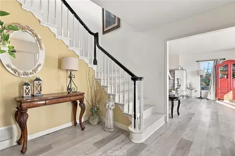 Entry Way - 3255 Ditch, Simi Valley, CA 93063 photo 3 of 4