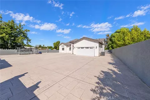 Exterior - 21688 Bailly, Perris, CA 92570 photo 4 of 7