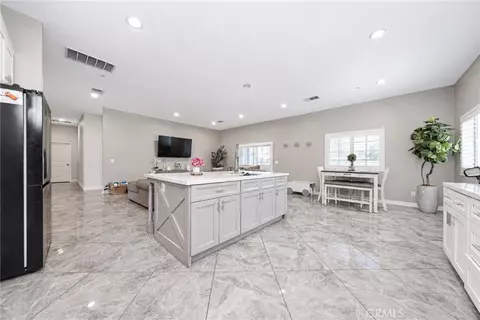 Entry Way - 21688 Bailly, Perris, CA 92570 photo 3 of 3
