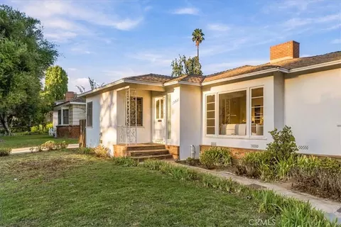 1582 Bradbury Rd, San Marino, CA 91108