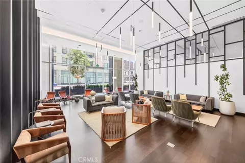 400 S Broadway #1708, Los Angeles, CA 90013