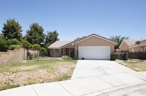 44810 Fenhold St, Lancaster, CA 93535 photo 1