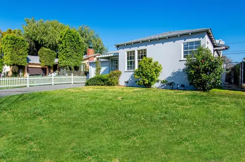 2911 W Wyoming Ave, Burbank, CA 91505