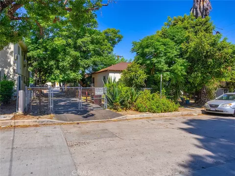 5150 Riverton Ave, North Hollywood, CA 91601