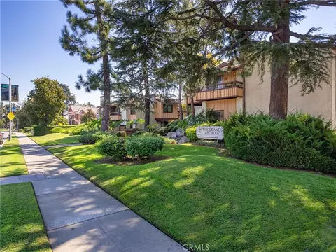 444 W Huntington Dr #120, Arcadia, CA 91007