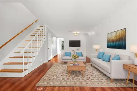 11127 La Maida St #4, North Hollywood, CA 91601