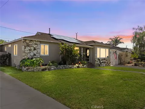 2224 N Valley St, Burbank, CA 91505