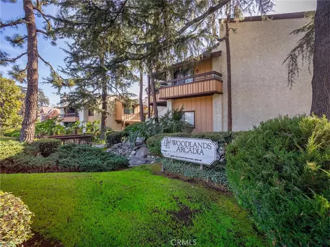 444 W Huntington Dr #215, Arcadia, CA 91007