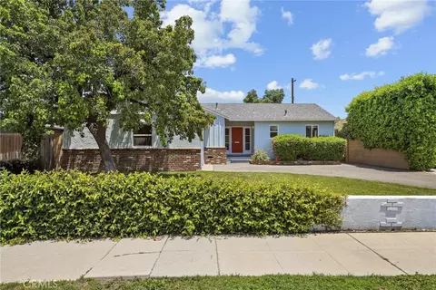 6452 Hanna Ave, Woodland Hills, CA 91303