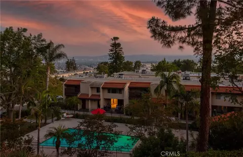 9418 Via Patricia #30, Burbank, CA 91504
