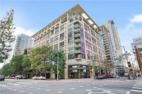 1111 S Grand Ave #702, Los Angeles, CA 90015