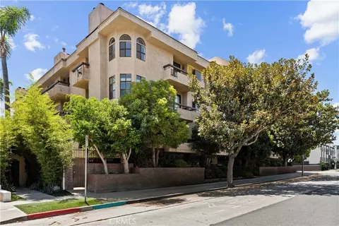 8642 Gregory Way #204, Los Angeles, CA 90035