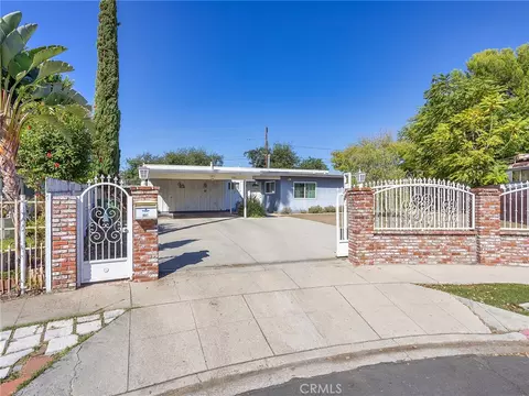 9547 Rincon Ave, Pacoima, CA 91331