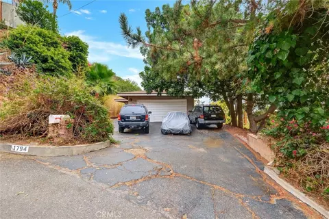 1794 Thurber Pl, Burbank, CA 91501