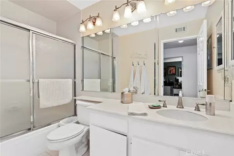 Bath - 12401 Willow Forest Dr, Moorpark, CA 93021 photo 4 of 4