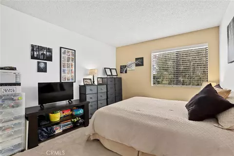 Bedroom - 12401 Willow Forest Dr, Moorpark, CA 93021 photo 2 of 2