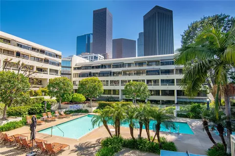 121 S Hope St #333, Los Angeles, CA 90012