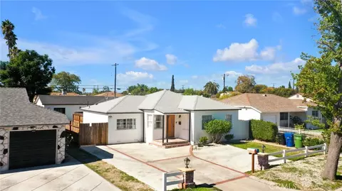 8127 Radford Ave, North Hollywood, CA 91605