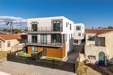 2202 Thurman Ave, Los Angeles, CA 90016