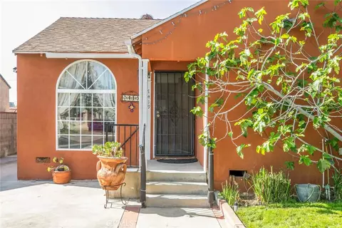 7419 Kraft, North Hollywood, CA 91605