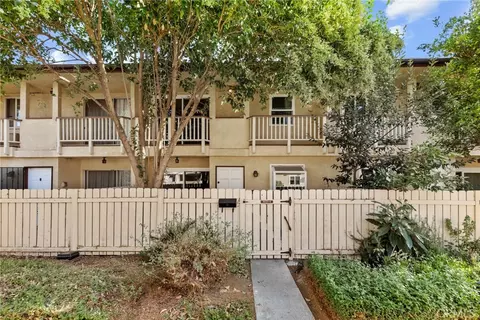 8031 Canby Ave #4, Reseda, CA 91335