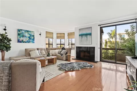 8642 Gregory Way #204, Los Angeles, CA 90035