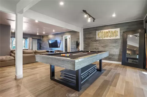 20422 Schoenborn, Winnetka, CA 91306