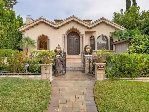 922 E Providencia Ave, Burbank, CA 91501