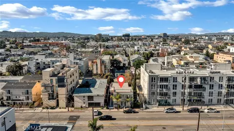 5241 Cahuenga Blvd, North Hollywood, CA 91601