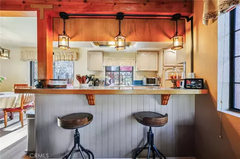 Kitchen - 1847 Thrush Rd, Wrightwood, CA 92397 photo 1 of 3