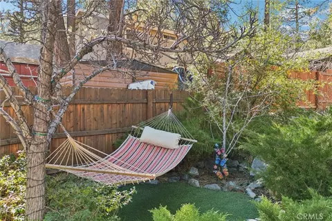 Exterior - 1847 Thrush Rd, Wrightwood, CA 92397 photo 9 of 9