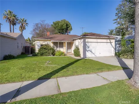 13607 Huston St, Sherman Oaks, CA 91423