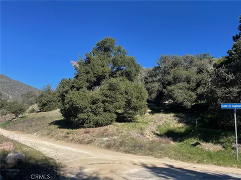 1 Cor El Capitan Lomita, Green Valley, CA 91350