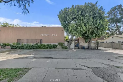 15542 Sherman Way #11, Van Nuys, CA 91406