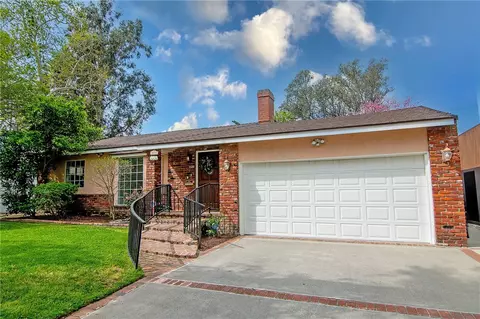 4819 Arcola Ave, North Hollywood, CA 91601
