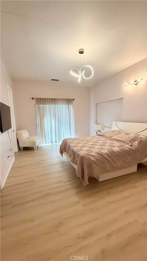 Bedroom - 7590 Fairway, Yucca Valley, CA 92284 photo 1 of 7