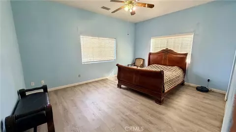 Bedroom - 7590 Fairway, Yucca Valley, CA 92284 photo 6 of 7