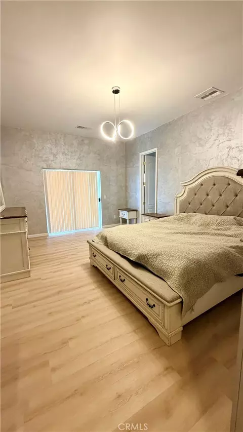 Bedroom - 7590 Fairway, Yucca Valley, CA 92284 photo 2 of 7