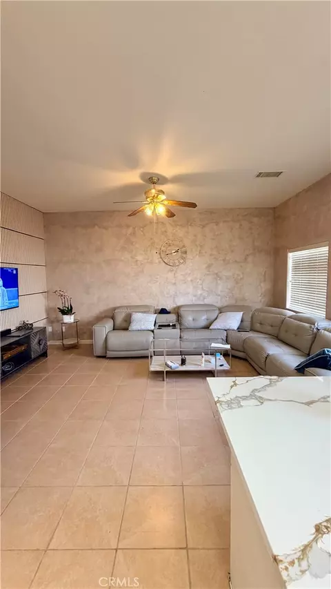 Living - 7590 Fairway, Yucca Valley, CA 92284 photo 1 of 1