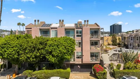6525 La Mirada Ave #112, Los Angeles, CA 90038