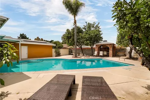 7647 Mason Ave, Winnetka, CA 91306