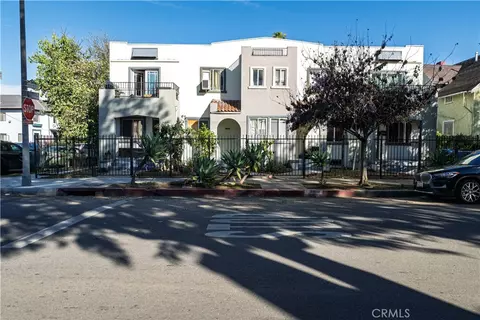 1500 S Hobart, Los Angeles, CA 90006